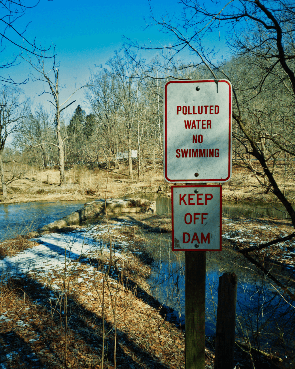 Valley Forge polluted water sign