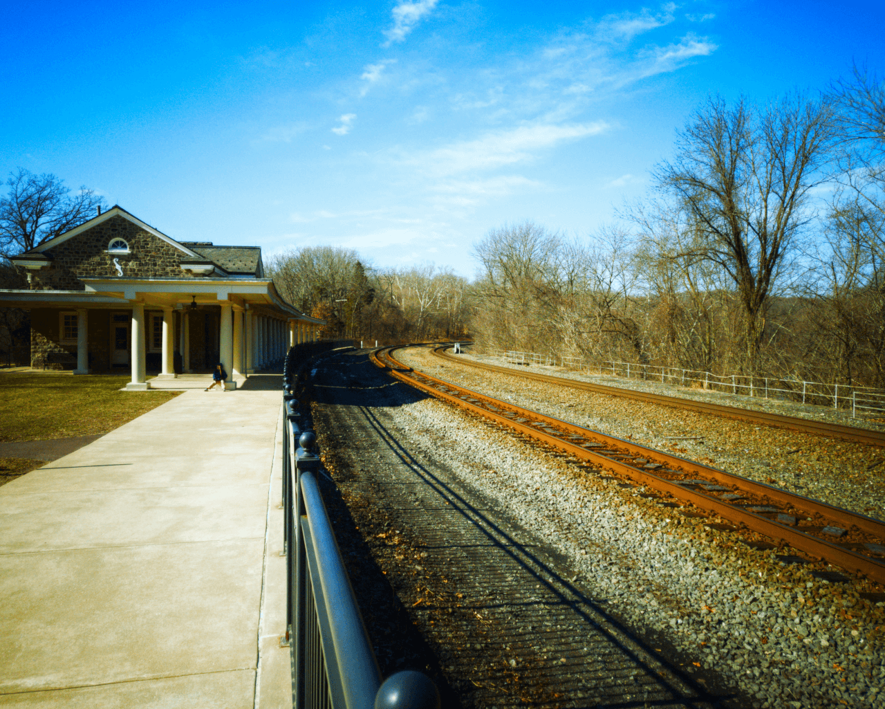 Valley Forge Station Tracks